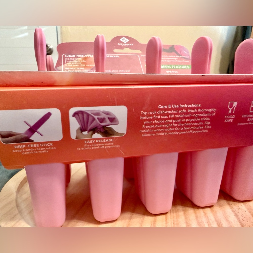 Gourmet, Reusable Silicone Ice Pop Mold, NWT makes 10 popsicles at once. - Picture 3 of 5